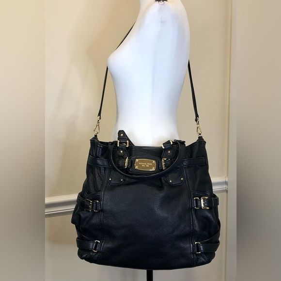 MICHAEL KORS Gansevoort Black Tumbled Leather Shoulder Bag Crossbody Tote - Picture 12 of 17